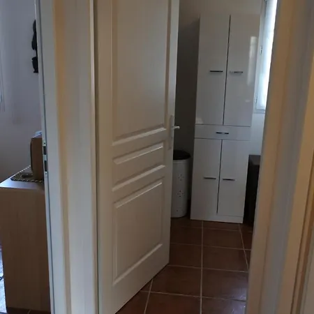 Bed & Breakfast Avec Commodites Patrimonio